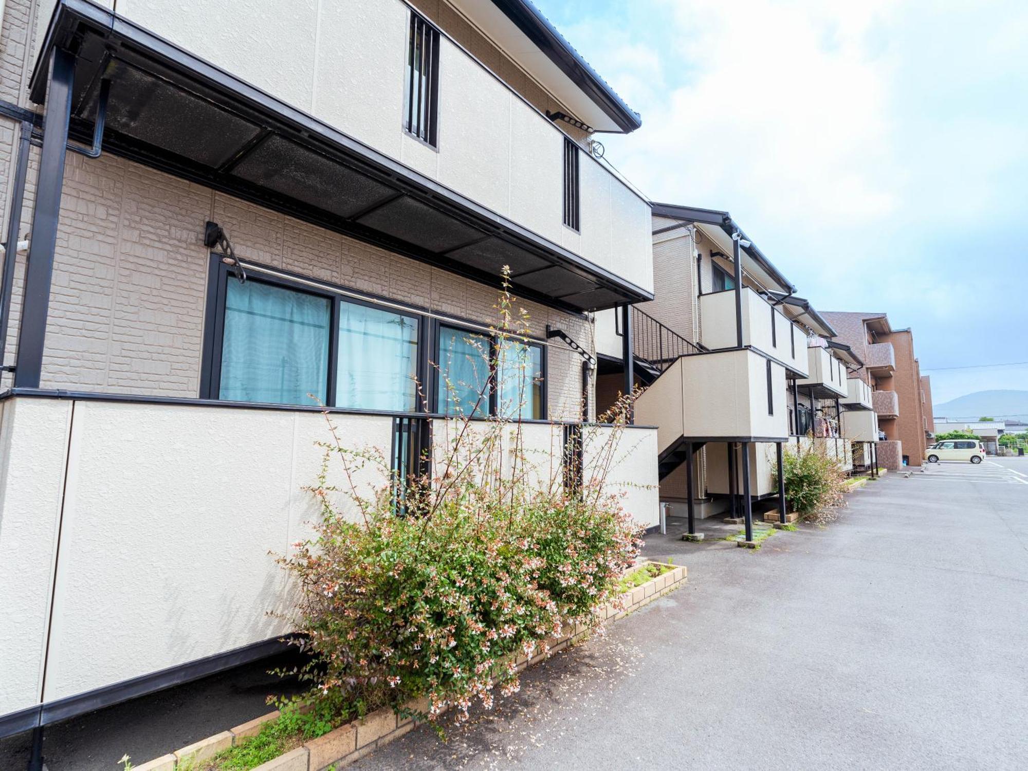 Stop Apartment *